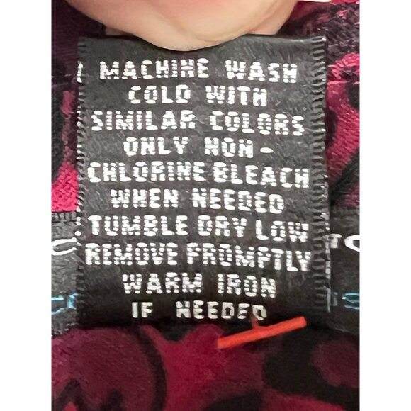 Goodclothes Petite 2XWP Paisley & Floral Cropped Button-Up Shirt 2XWP Pink Black - Picture 4 of 13